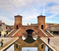 poetryconcrete:  Three point bridge, 1638, in Comacchio, Italy.