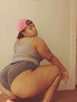 Bigandyummystuff:    A Classic Example Of The Real Thick Hot Dirty Meaty Redbone,