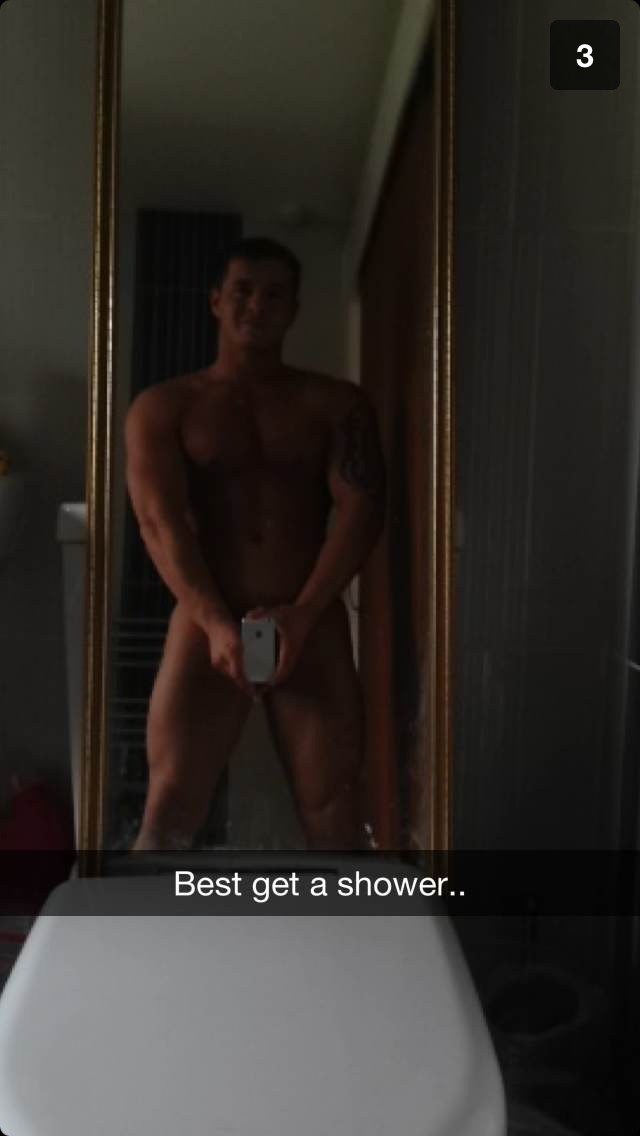 blond-built-bearded:  Screen shot of Callum, haha!