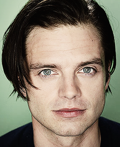 old-frostyodinsons-blog:  >Sebastian Stan