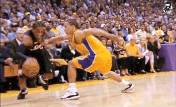 Allen Iverson tritt über GIF