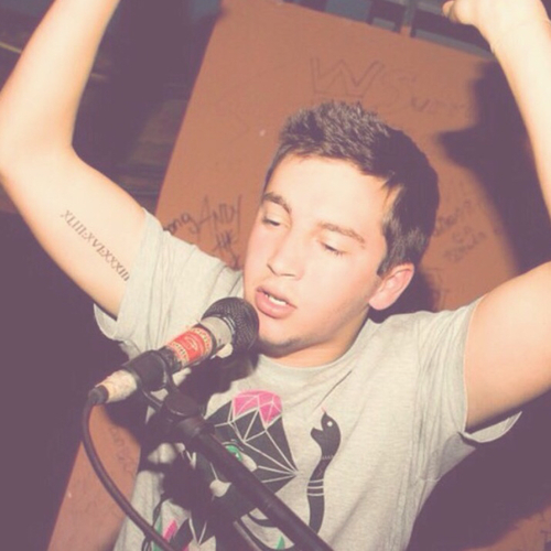 quietisviolent-tylerjosh:@tylersdunbuns