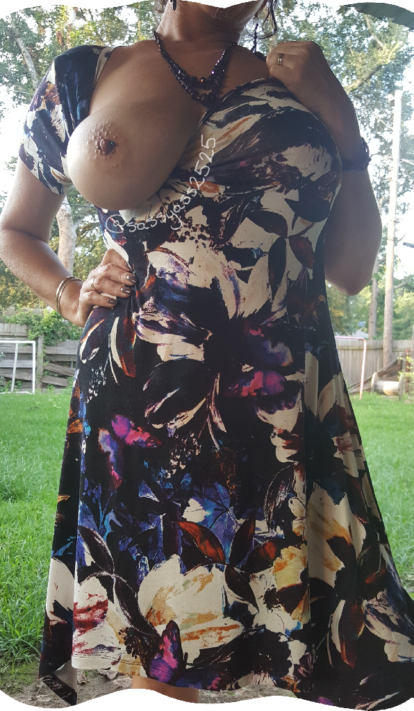 lustmag:  sassyass2525:  lillybgoddess:  Hey sexy @lillybgoddess!! 😍😍😍 Sending
