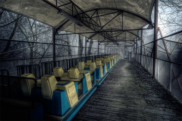 hahamagartconnect:  ABANDONED AMUSEMENT PARKS I cannot stop surfing through these