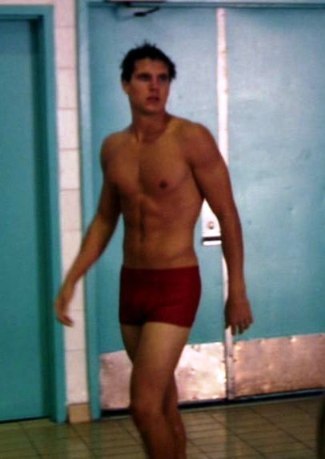 Porn photo male-celebs-naked:  Robbie Amell- ActorMore