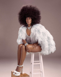 soph-okonedo:  Tracee Ellis Ross for “ESSENCE” Magazine October 2019:“I remember the first time I was on ESSENCE. I was on it with my mom. I thought, Okay, dreams are real, and they can happen. Still, as Diana Ross’s child, you wonder whether