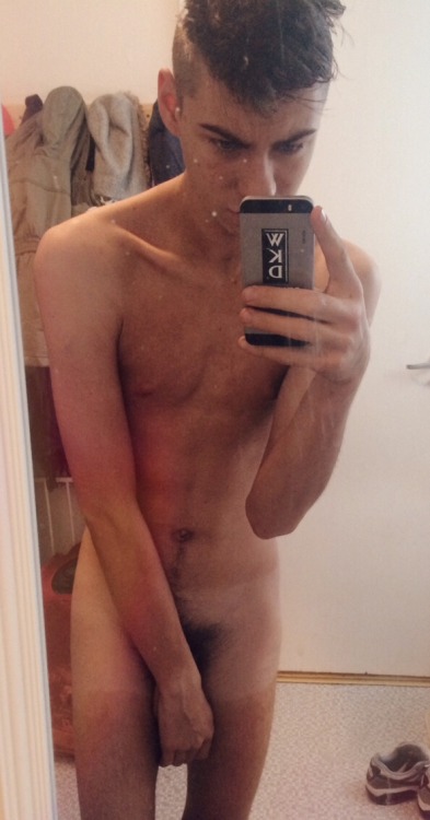 notaslutlol: Remember when I got a spray tan