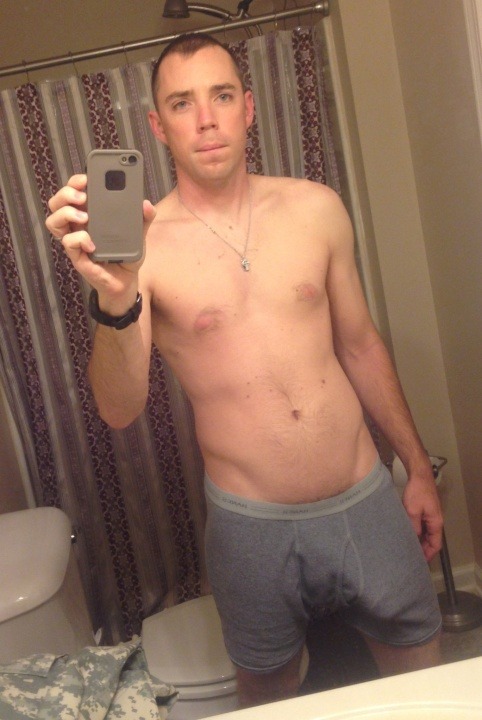 shitilikeandafewofme:  27 year old. Clarksville, TN Follow me for more like this!