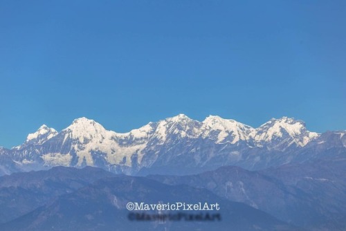 When you are trying to get me down. I go up and higher. #storiesofhimalayas #travel #travelbag #wand