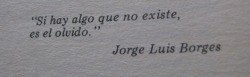 unaetapademivida-aqui:  Augustus Waters ya puede descansar en paz.