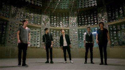 shippinglarrylove:  One Direction MUSIC VIDEOS (2011-2015)  😭😭😭💘