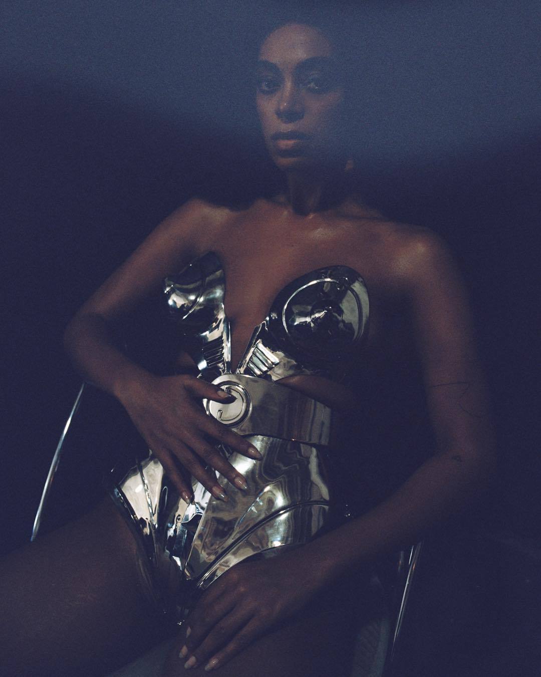 evilrashida:  Solange in Thierry Mugler Spring/Summer 1991 photographed by Cary Fagan. 