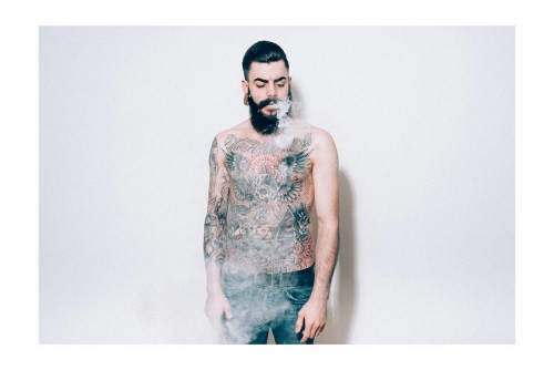 Instagram : dey_v_jones  Facebook : David Sing  Photo : @hellfritz-fotografie