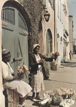 junkycosmonaut:  Flower Sellers, Charleston SC, 1939 National Geographic