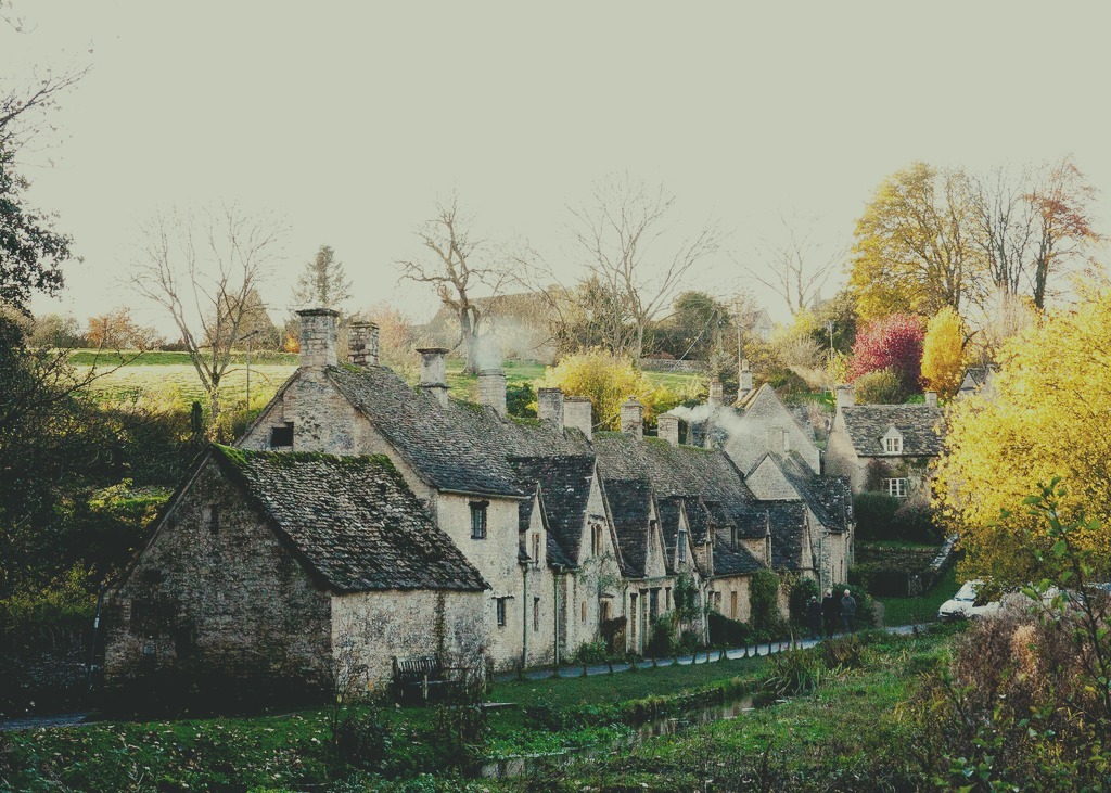 jacindaelena:     ~U&amp;M~ || Cotswolds  