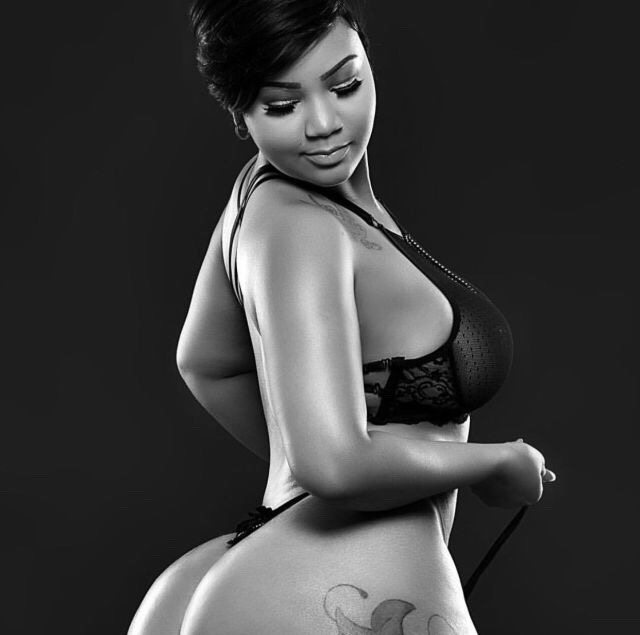 trinifock:  Let’s take a moment to appreciate this fucking woman!!!!!! @allcurrency