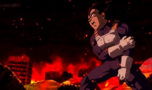 emerald-octopus:  i feel kinda bad for Vegeta’s left arm 🤣 why is it always his left arm?
