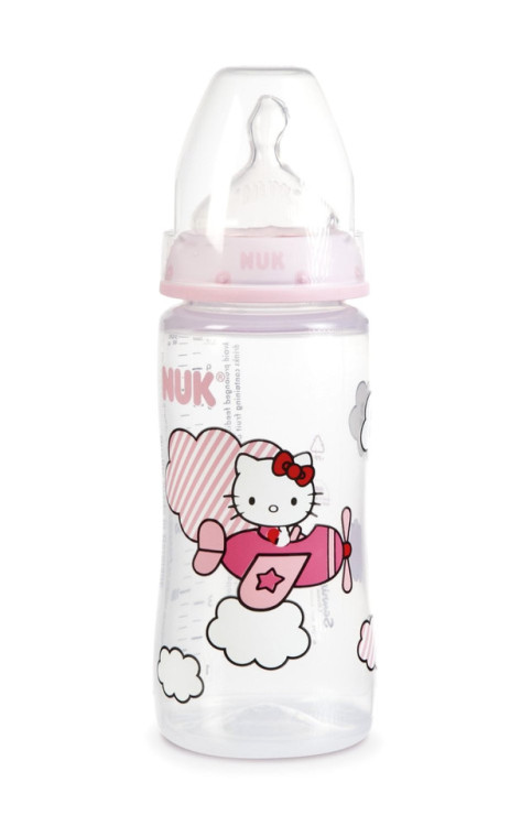 cupcakesandrainbowsxoxo:Hello Kitty sippies I neeeeeed!