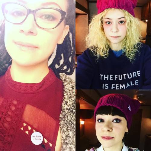 orphanblackzone:tatianamaslany Some gals who wished they could’ve been at the #womensmarch and whose