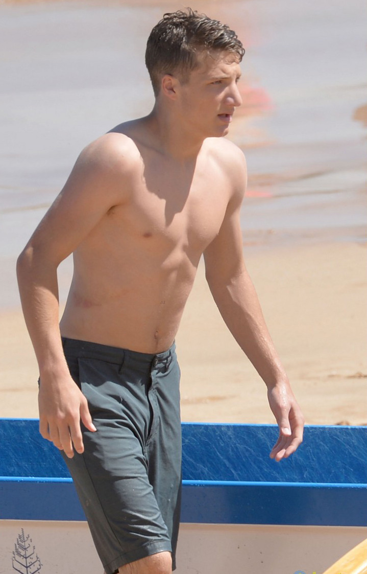 hotfamousmen:    Jacob Short, Austin Michael North and Bradley Steven Perry  