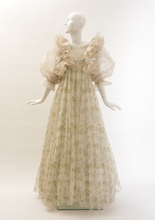 fashionsfromhistory: Dress Gina Fratini 1970sFashion Museum Bath
