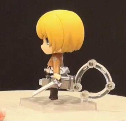  In case you missed it: previews of the Armin Nendoroid are out!  LOOK AT THAT CUTE KNEEL