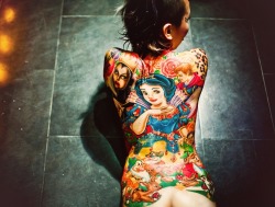 ink-metal-art:  Snow White themed backpiece