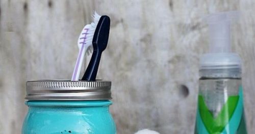 #BagoesTeakFurniture Cute DIY Mason Jar Ideas - Mason Jar Bathroom Organizers - Fun Crafts, Creative