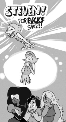 twerkingforchickenuggets:  The day pearl got really mad   we’re waiting~