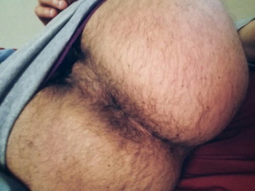 rimchairsmakemerigid: I’D FUCKN REALLY EAT THAT……………..