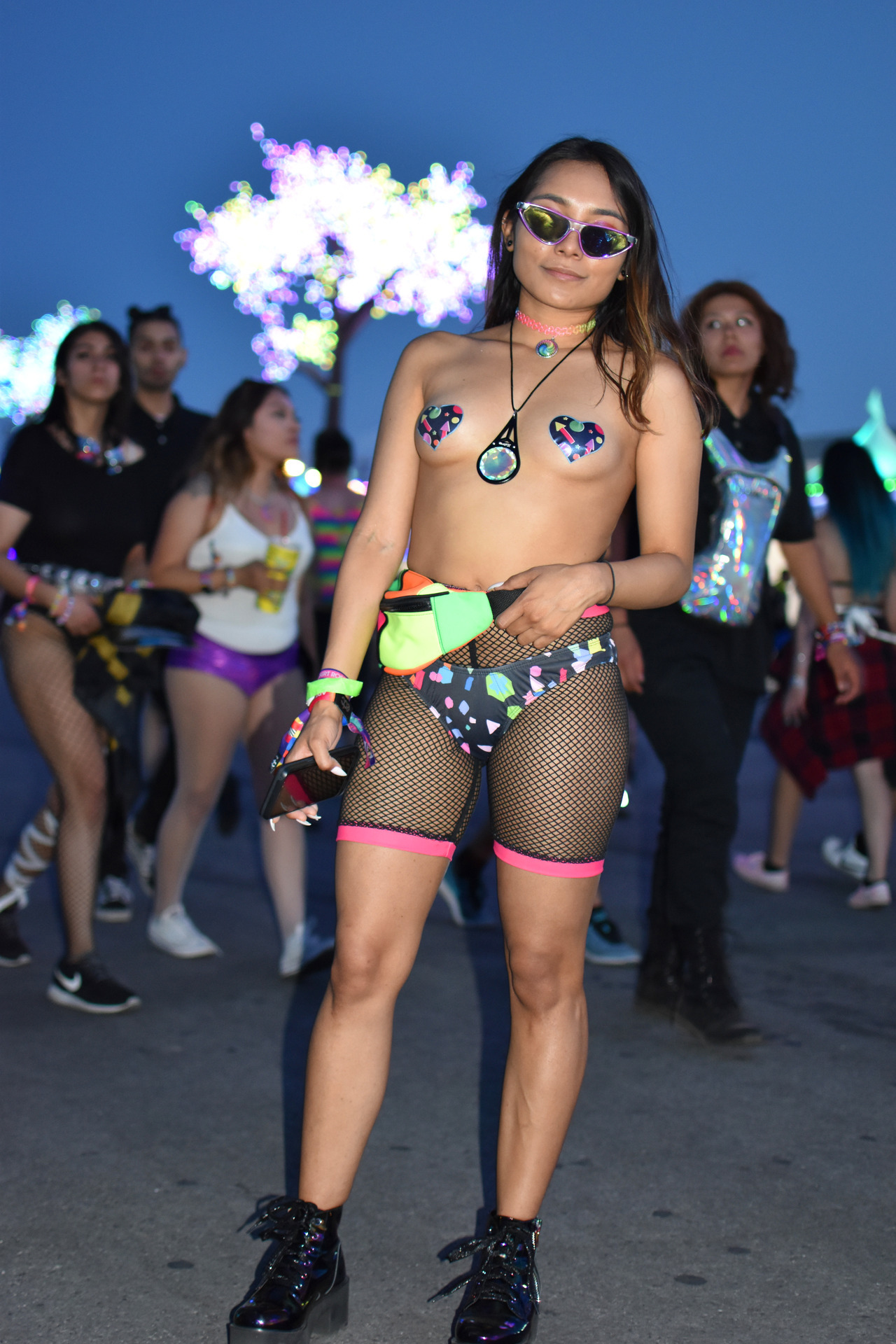 edc girl outfits