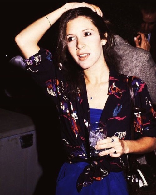 lostinhistorypics - Carrie Fisher in 1982.