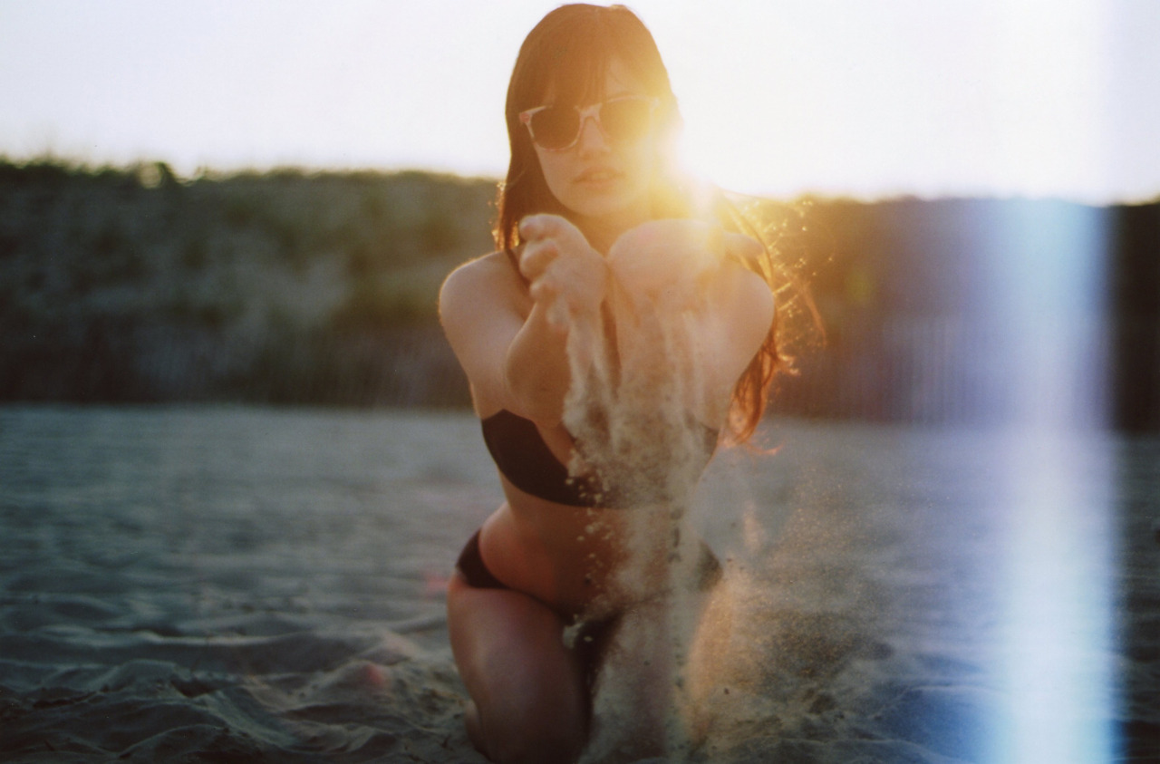amamakphoto:  Thinking of one of our favourite shoots.  Every day should include