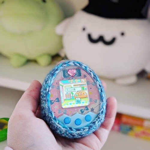 I was feeling left out of the Tamagotchi Meets fun, so I picked up some fresh batteries for my Dream
