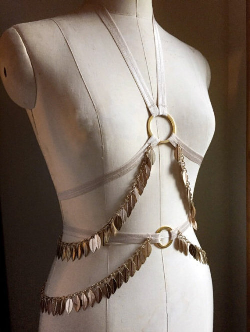 Gold Leaves Chain Champagne Elastic Burlesque Halter Bra or Belt by DelilahBurlesque http://ift.tt/29oLEHV