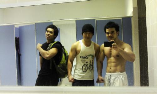 hotasianmale:  asianhunk-pecs-nips-asses:  big boobs boys; showing em off!  젖꼭지 핥고싶구만