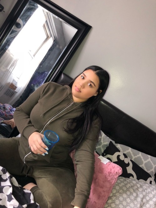msdyanicarissa:  Chill ting.