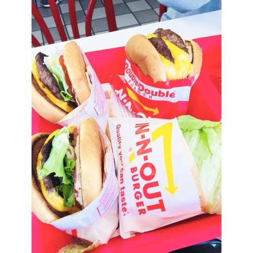 Yum yum for my tum tum. Lol #inandout #burgers #cravings (at In-N-Out Burger)