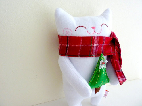 sosuperawesome: Cat plushies by dancingintherains in Ho Chi Minh City, Vietnam.