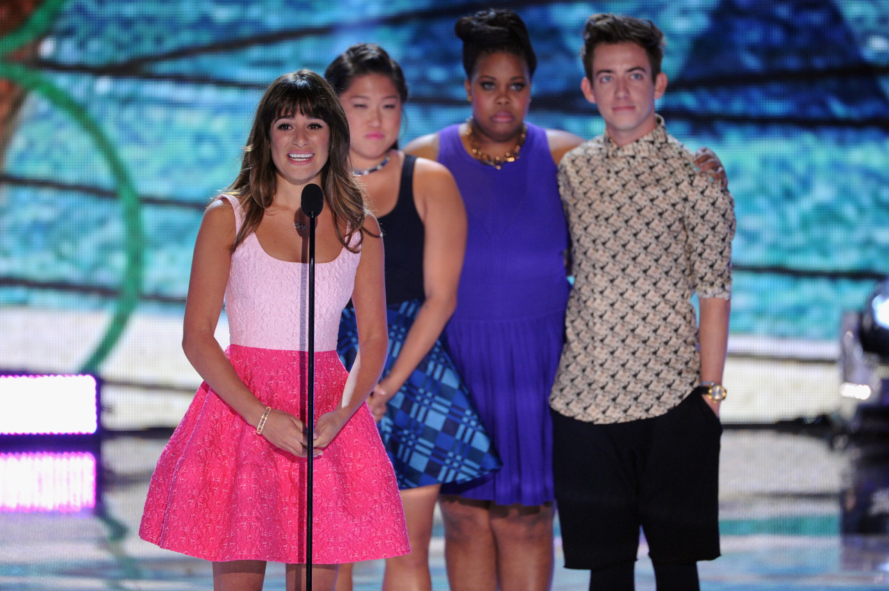 kevinmchale-news:  Actors Lea Michele, Jenna Ushkowitz, Amber Riley and Kevin McHale