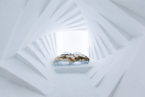 cubebreaker:  Now entering its 25th year, this year’s edition of Sweden’s ‘Icehotel’ is its most creative yet.
