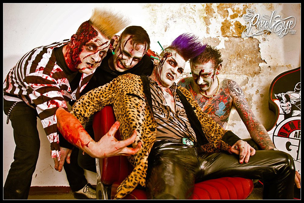 collectoroftheking:  I really wanna see Demented Are Go &amp; Mad Sin live 
