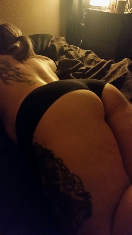 amy-villainous:  It’s 6:15 am and I’ve porn pictures