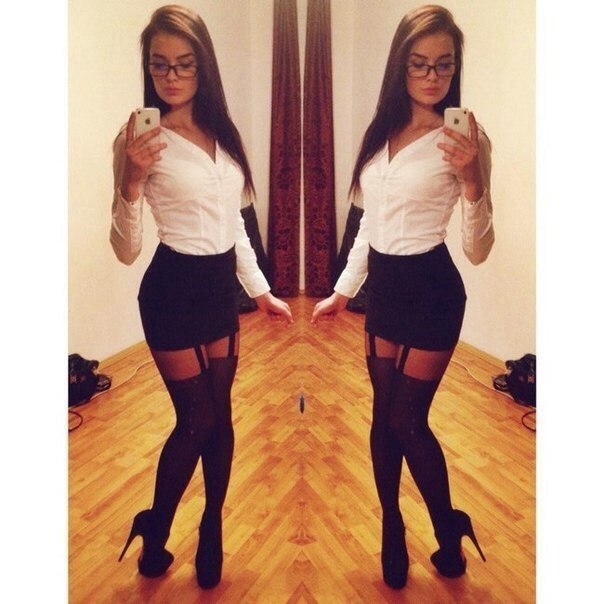 highheels-passion:  Ready for the Office