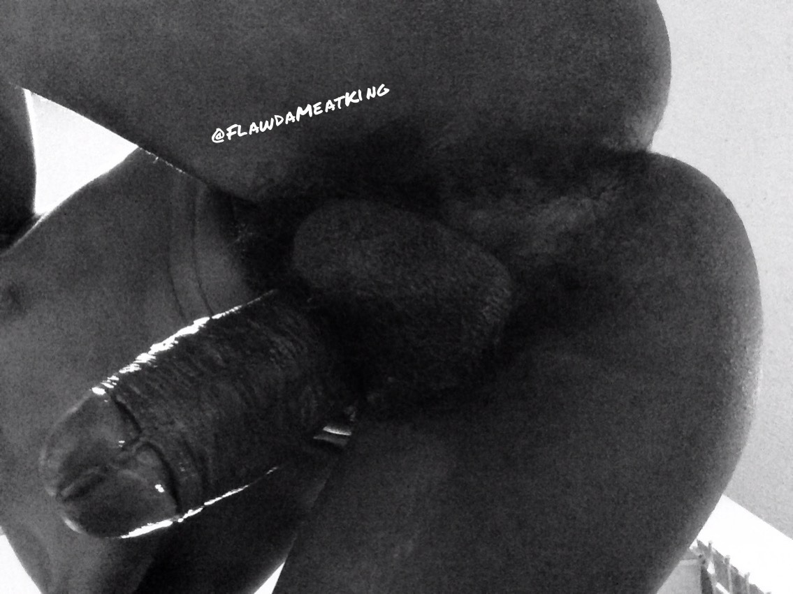 flawdameatking:  I mean you can lick it 🙊🙈
