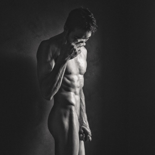 whydearthomas: Untitled 2012 September 03©DearIndifference