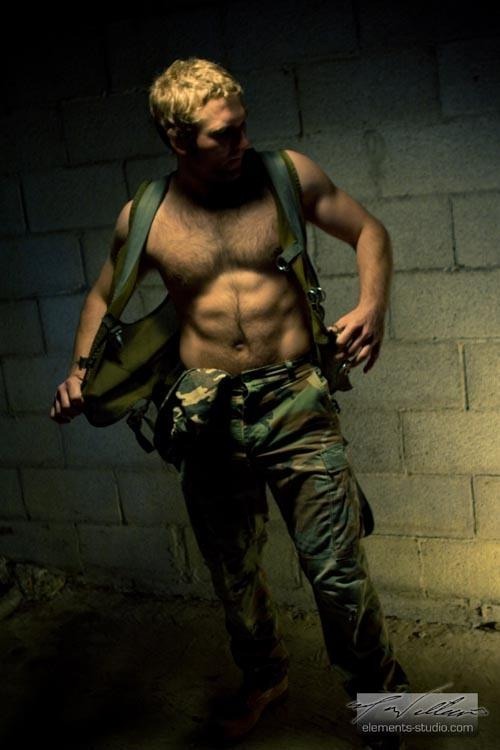 hellyeahmalepornstars: Tom Wolfe