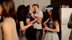 i-love-elrubiusomg-ust:  franinthemausoleum:  davidzorkboy:   This is way too accurate!
