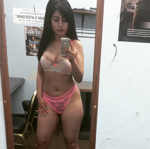 XXX i-sell-my-dreams:  Nadia Ali  photo