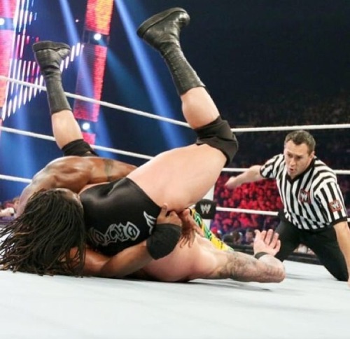 Sex rwfan11:  Orton - booty shot …..Kofi has pictures